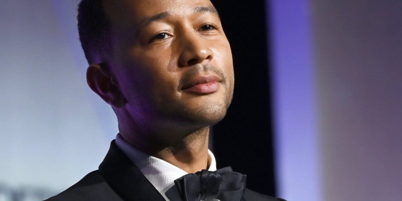 JOHN LEGEND VS. ALICIA KEYS