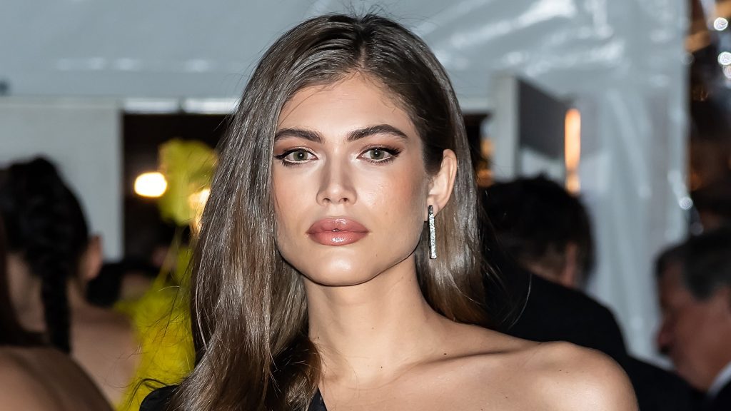 Valentina Sampaio
