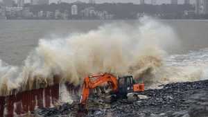 Mumbai, Gujarat heavy rains live updates: 100mm rain in the last 24 hours, 7 NDRF teams deployed