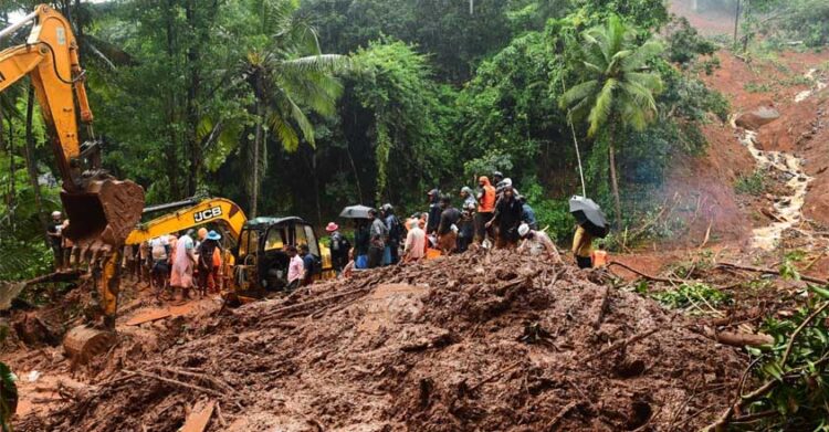 Kerala Landslide Updates; 15 Reported Dead & 12 Rescued, Search ...