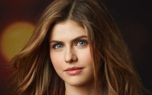 Alexandra Daddario Upcoming Movies 2022 (Full Film List)