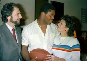 Herschel Walker Wife - Who is Cindy DeAngelis Grossman?