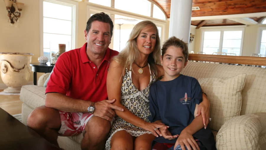 Eric Bolling family