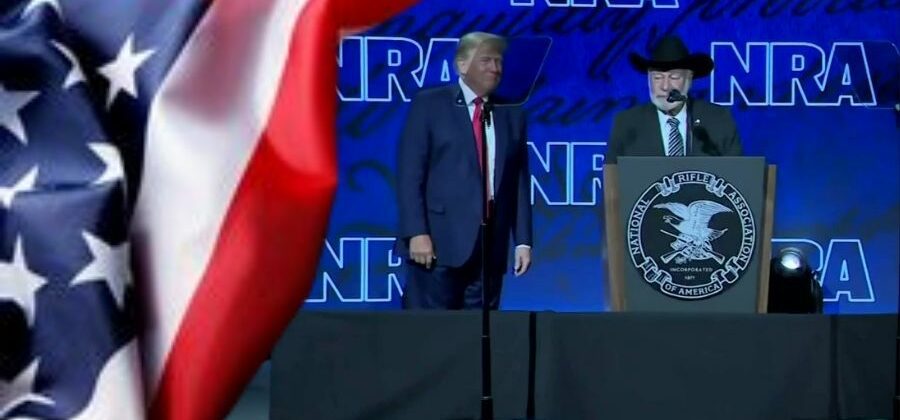 Watch Trump brings up surprise guest on stage, Texas crowds erupt in applause