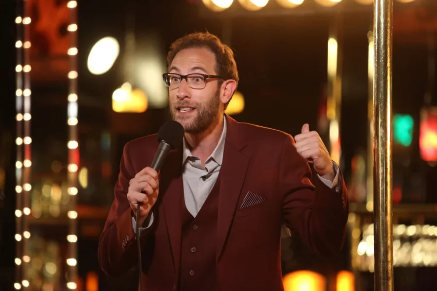 Ari Sharrif comedian