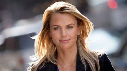 Lara Logan Social Media