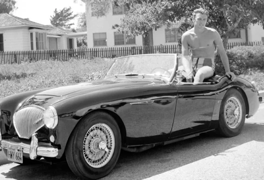 100M Austin Healey owned by Clint Eastwood