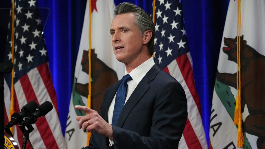 Gavin Newsom Social Media Bill