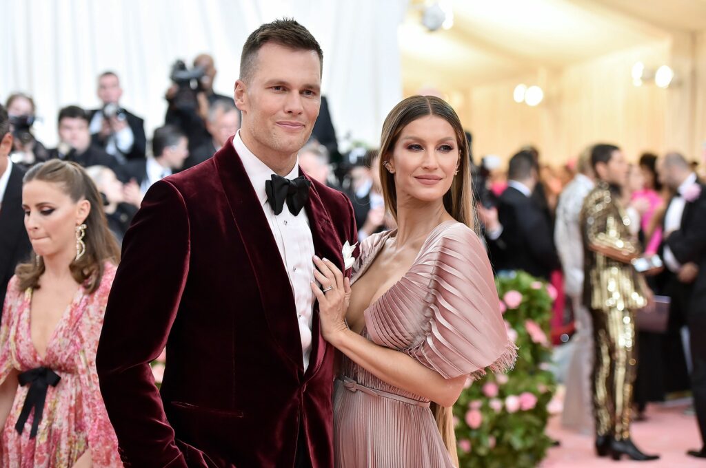 How much is Tom Brady's wife worth?