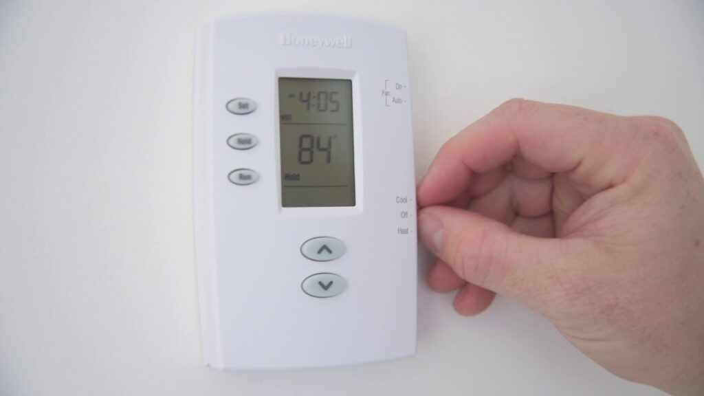 Replace Batteries of Honeywell Thermostat 1000 & 2000 Series
