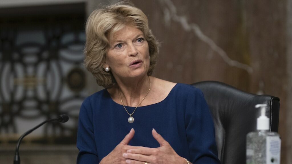 Lisa Murkowski Net Worth 2022