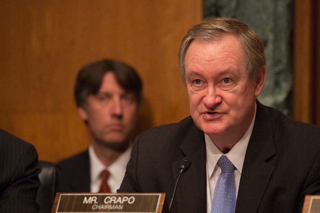 Mike Crapo Education