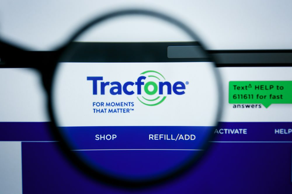 How does Tracfone work?