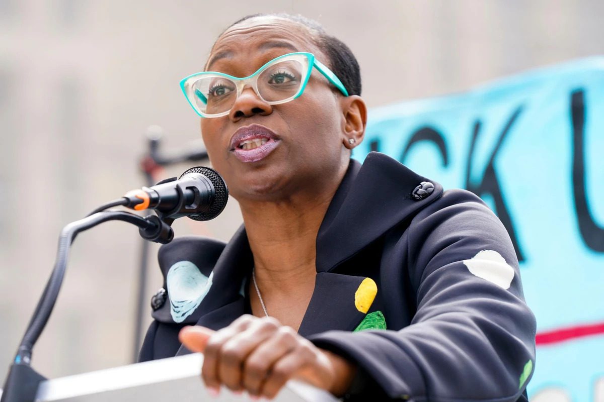 Nina Turner