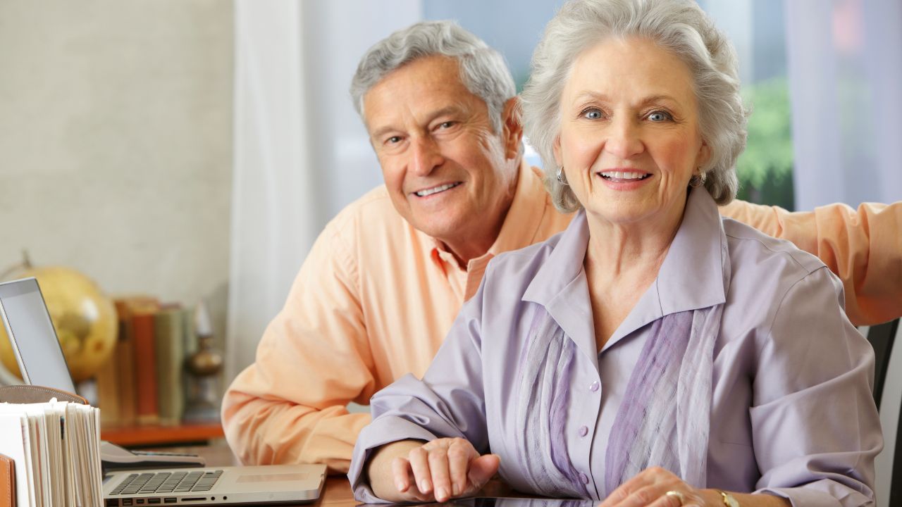 How to Get Verizon Discounts For Seniors WorldWire