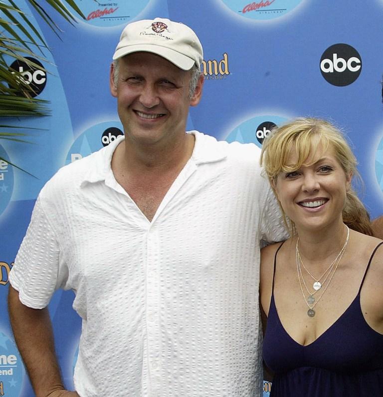 Nick Searcy Wife